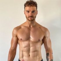 Justin-Drake-Male-Topless-Waiter