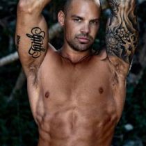 Daniel-Brisbane-male-stripper-2