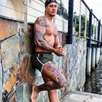 Micah-Brisbane-Topless-Waiter-Magic-Men