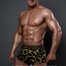 Mitch-A-Melbourne-waiter