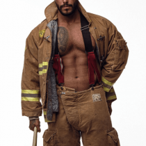 2_Melbourne-Stripper-Nikko-min