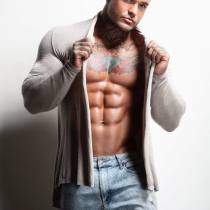 Justin-Michael-Sydney-stripper71772550_407893023253461_6620889702524256256_n-2