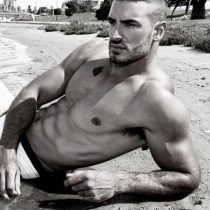 Sydney_Male-Topless-Waiter_Adam-G_New-South-Wales_SYD_NSW_Magic-Men-Australia_07