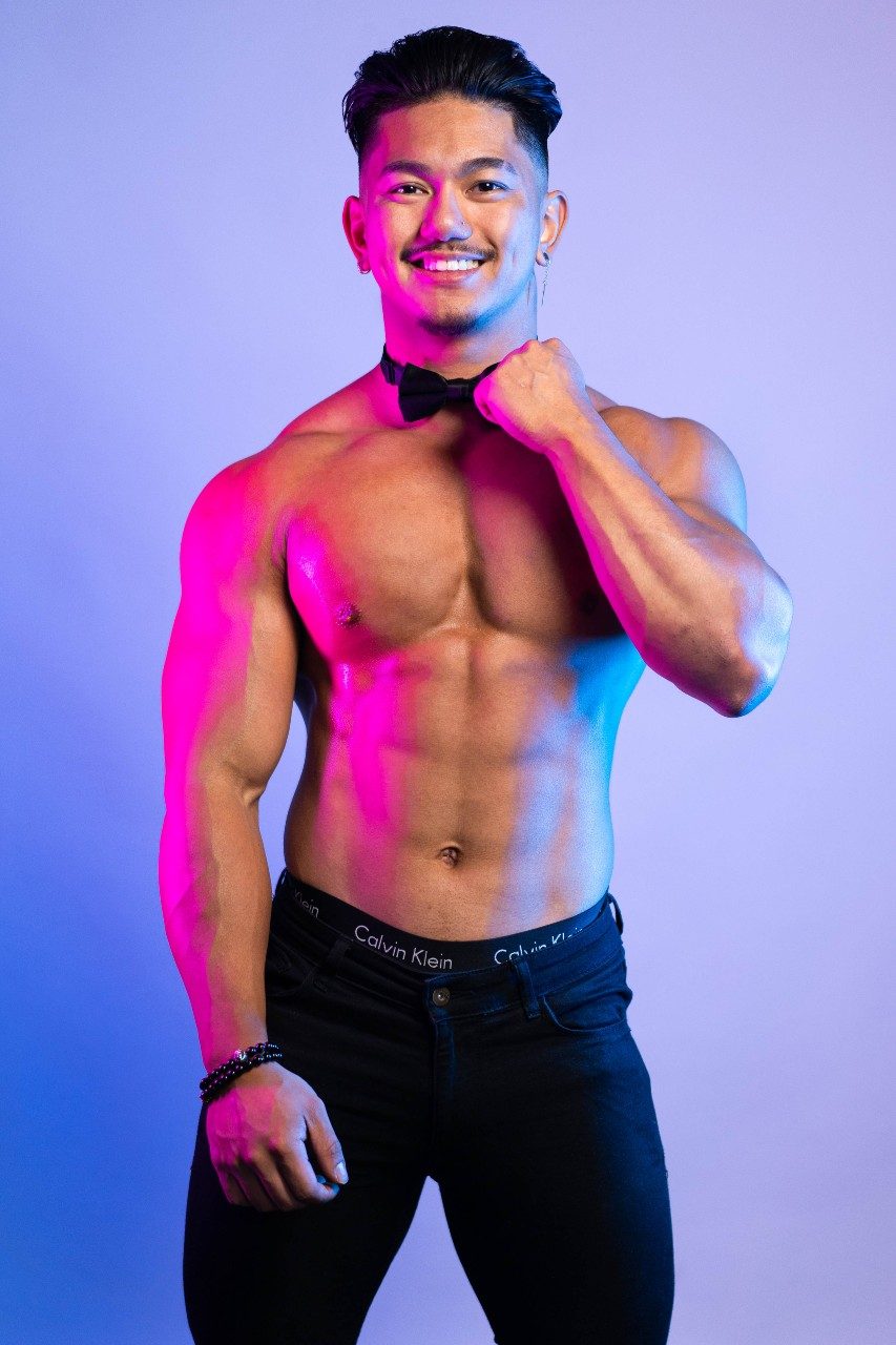 1_Alex-Topless-Waiter-Magicmen-Sydney