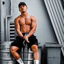 Alex-Magicmen-Sydney-Topless-Waiter