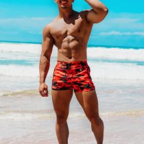 Alex-Sydney-Magic-Men-Topless-Waiter