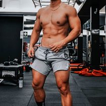 Austin-Topless-Waiter-Magicmen-Sydney