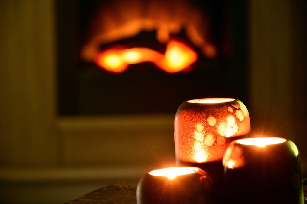 Scented candles are romantic give and can be appreciated by men or women.